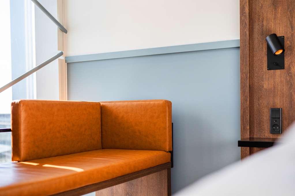 Comfort Airport Hotel
